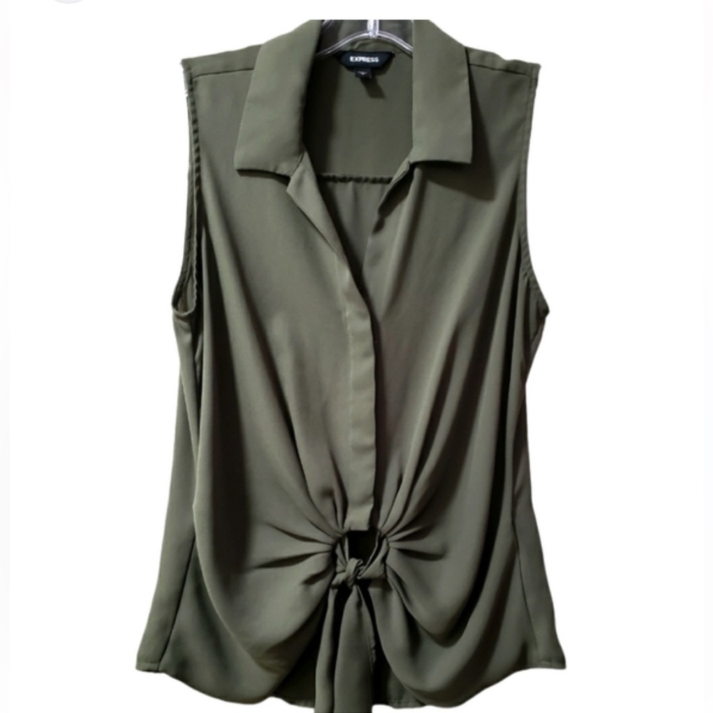 Express button down tank